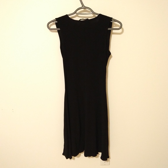 Mariposa Black Dress Small - Picture 3 of 5